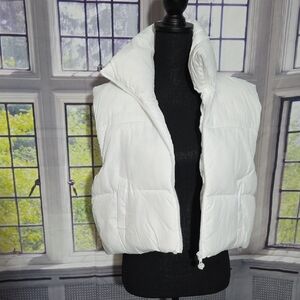 Chic White Women's Puffer Vest